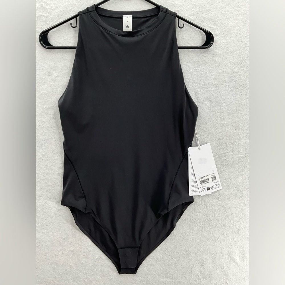 NWT Lululemon Wundermost Ultra-Soft Nulu High-Neck Sleeveless Bodysuit Black M
